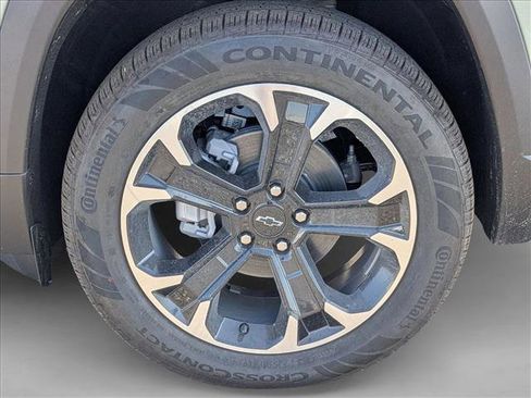 New 2026 Chevrolet Equinox LT w/ Safety and Technology Package image 9