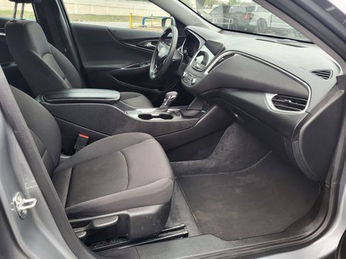 Used 2024 Chevrolet Malibu LT image 12