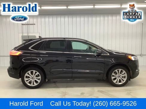 Used 2022 Ford Edge Titanium image 7