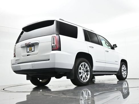 Used 2016 GMC Yukon Denali w/ Open Road Package AWD/4WD image 23