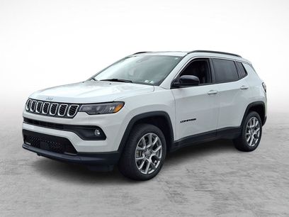 Used 2024 Jeep Compass Latitude