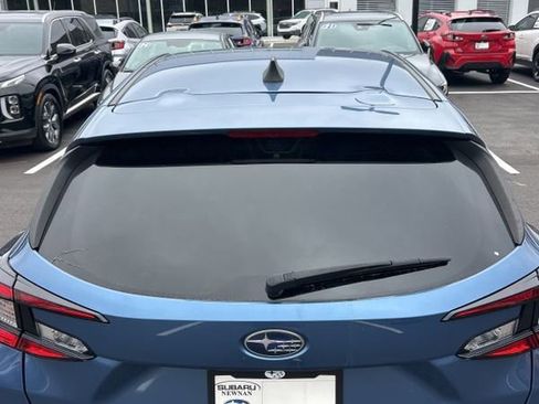Used 2024 Subaru Crosstrek 2.0i image 14