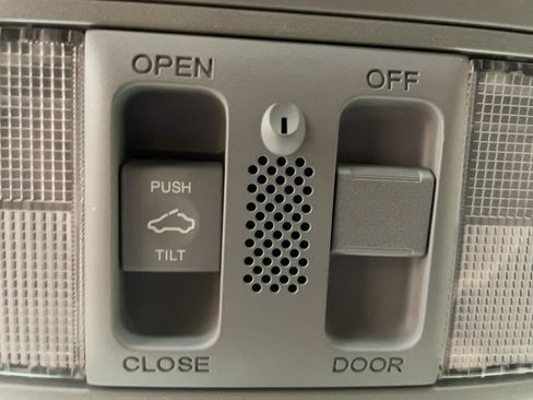 Used 2014 Honda Accord EX-L image 17