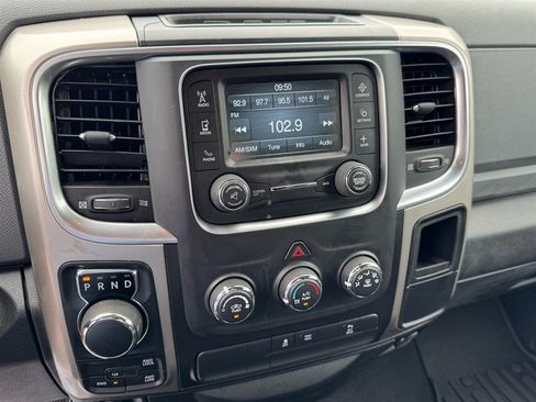 Used 2019 RAM 1500 Warlock AWD/4WD image 14