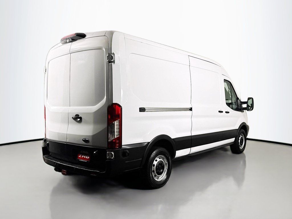Used 2019 Ford Transit 350 148 Medium Roof RWD image 5