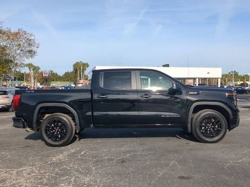 Used 2025 GMC Sierra 1500 Pro w/ Graphite Edition image 3