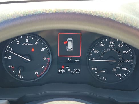 Certified 2025 Subaru Forester image 26