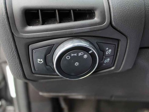 Used 2014 Ford Focus SE image 13