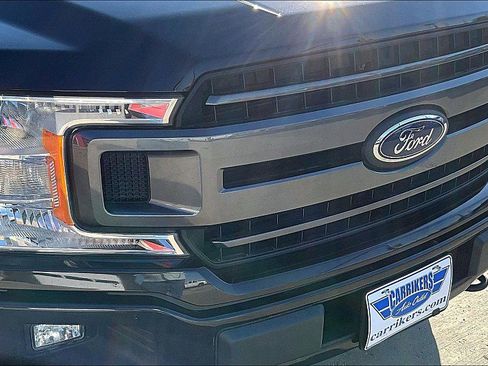Used 2018 Ford F150 XLT w/ Equipment Group 302A Luxury AWD/4WD image 31