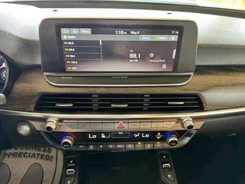 Used 2020 Kia Telluride SX w/ Towing Package FWD image 13