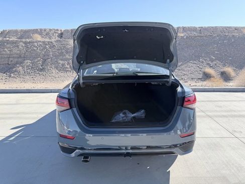 New 2025 Nissan Sentra SR image 28