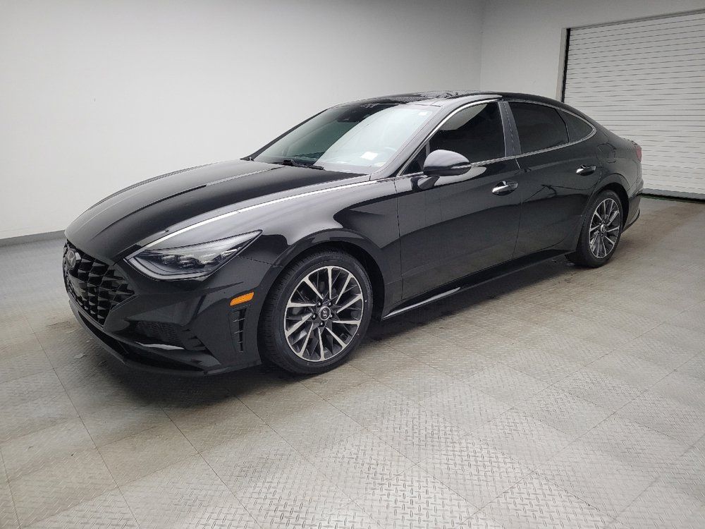 Used 2022 Hyundai Sonata Limited FWD image 2