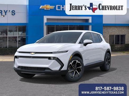 New 2026 Chevrolet Equinox EV LT image 7