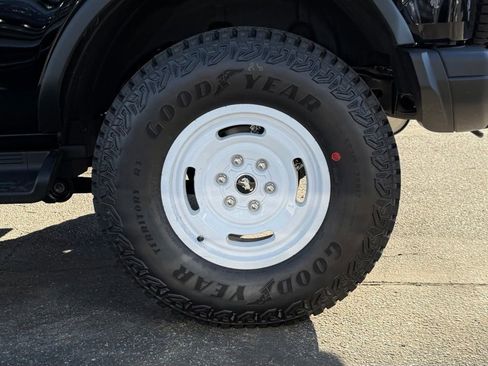 New 2026 Ford Bronco Heritage Edition AWD/4WD image 13