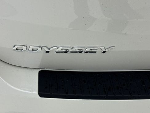 New 2026 Honda Odyssey EX-L image 11