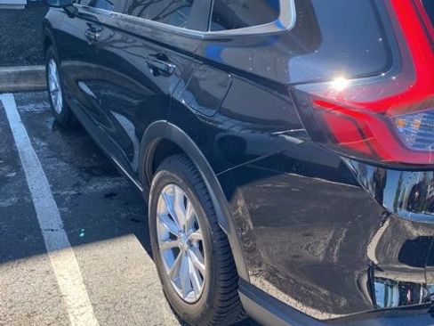 Used 2023 Honda CR-V EX image 4