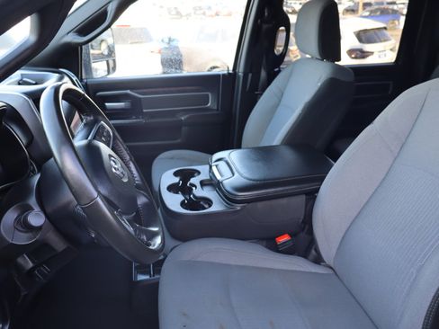 Used 2024 RAM 3500 Big Horn image 11