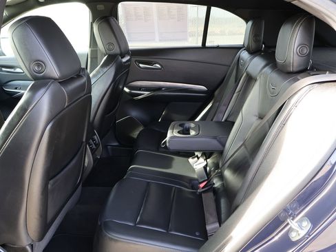 Used 2025 Cadillac XT4 Premium Luxury FWD image 18