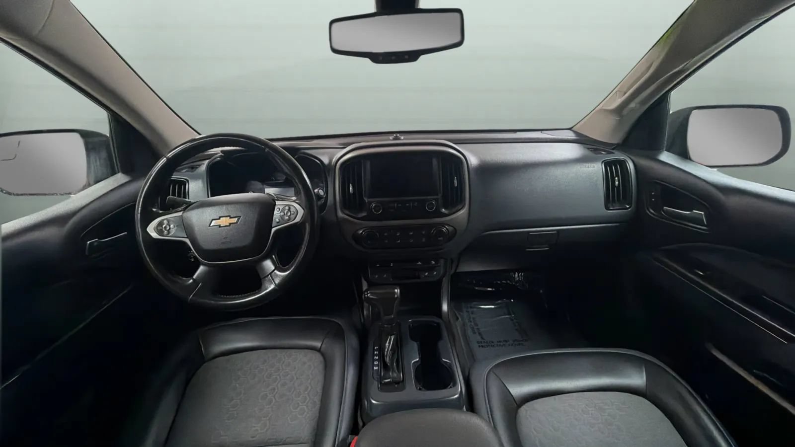 Used 2016 Chevrolet Colorado Z71 AWD/4WD image 9