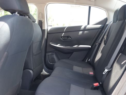 Used 2024 Nissan Sentra SV FWD image 12