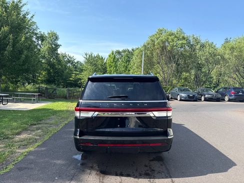 Used 2022 Lincoln Navigator L Reserve AWD/4WD image 4