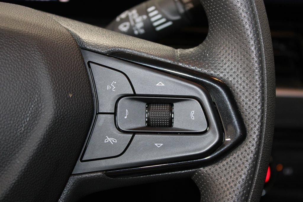 Used 2026 Chevrolet TrailBlazer LT FWD image 42