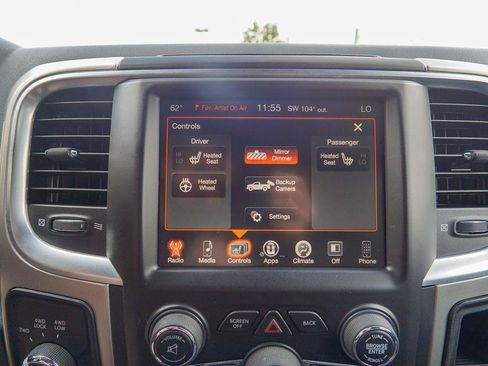 Used 2016 RAM 2500 Big Horn w/ Black Appearance Group AWD/4WD image 23