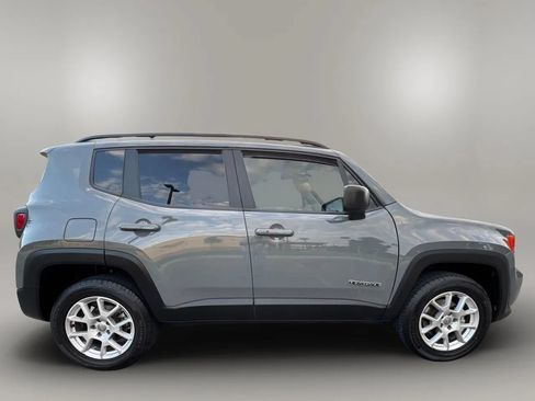 Used 2019 Jeep Renegade Sport w/ Sport Appearance Group AWD/4WD image 13