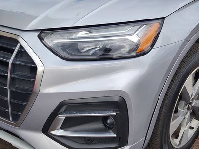 Used 2022 Audi Q5 2.0T Premium Plus w/ Premium Plus Package