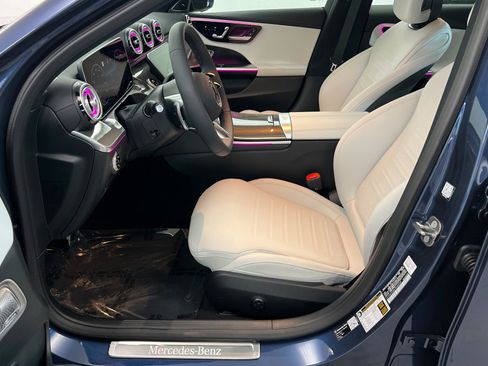 New 2026 Mercedes-Benz C 300 4MATIC Sedan image 18