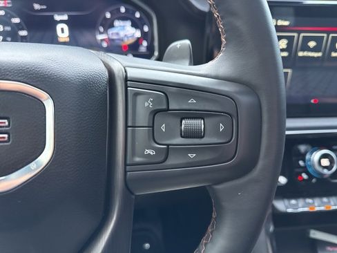 Used 2024 GMC Sierra 1500 AT4 w/ Technology Package image 18