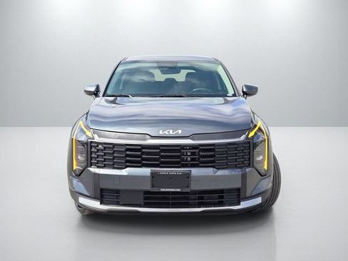 New 2026 Kia Sportage LX FWD image 2