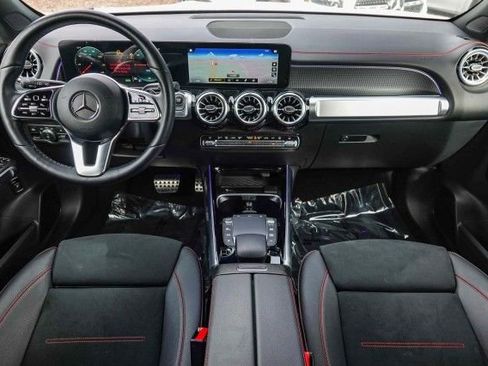 Used 2023 Mercedes-Benz EQB 350 4MATIC SUV image 23