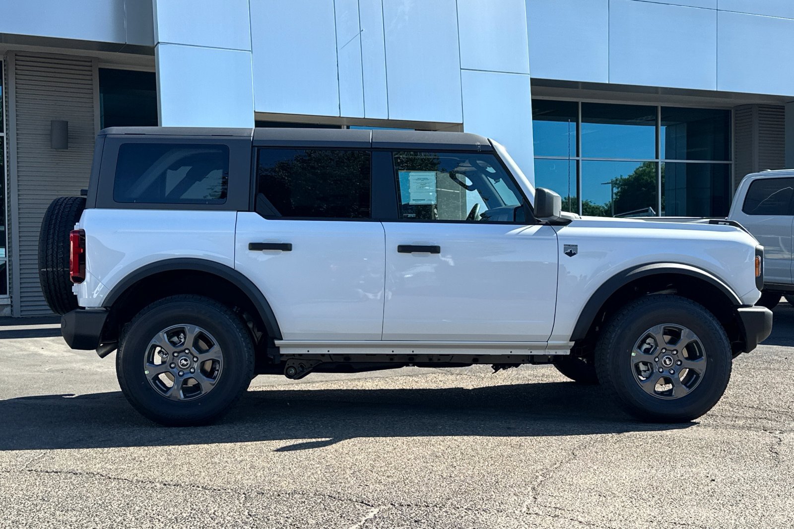 New 2026 Ford Bronco Big Bend AWD/4WD image 3