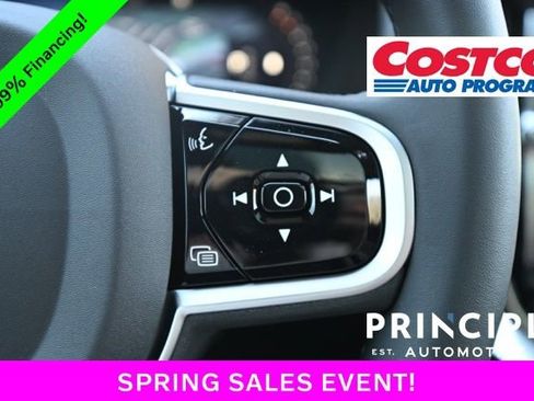 New 2026 Volvo XC90 B6 Plus w/ Protection Package Premier AWD/4WD image 25