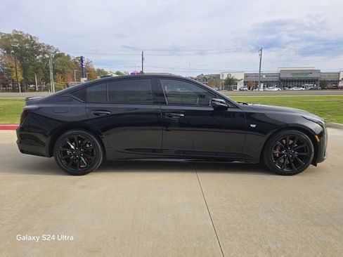 Used 2025 Cadillac CT5 Sport image 6