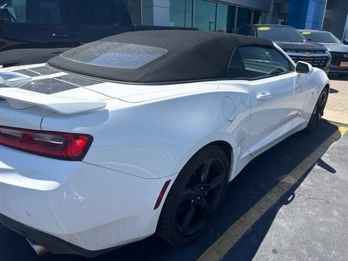 Used 2016 Chevrolet Camaro SS RWD image 3