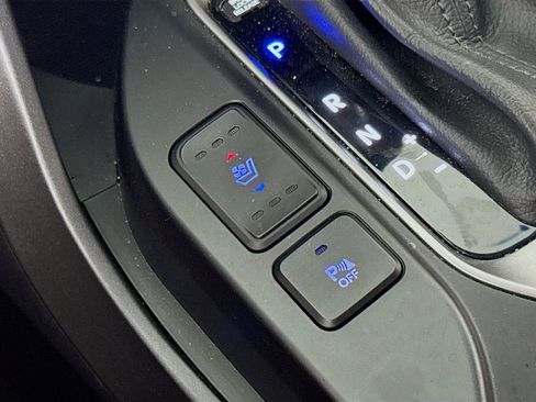 Used 2017 Hyundai Santa Fe Sport image 20