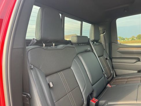 Used 2025 Chevrolet Silverado 1500 High Country image 49