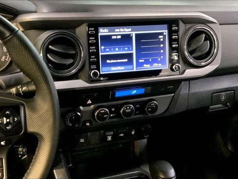 Used 2023 Toyota Tacoma TRD Off-Road image 7