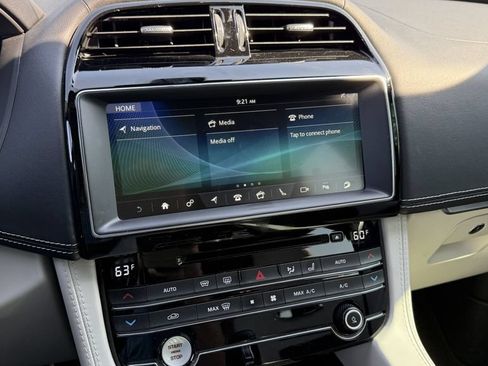 Used 2020 Jaguar F-PACE SVR AWD/4WD image 4