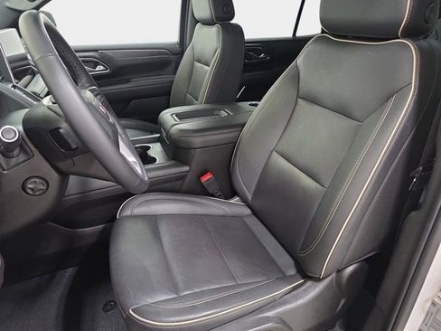 Used 2022 GMC Yukon SLT w/ SLT Premium Package AWD/4WD image 13