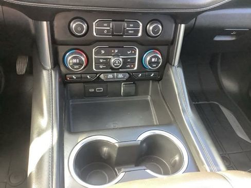 Used 2023 Chevrolet Tahoe LT w/ Luxury Package image 27