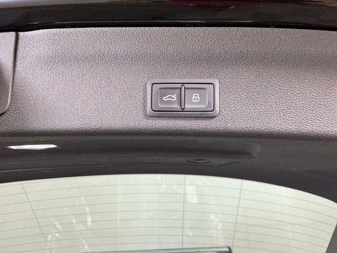Used 2025 Audi A6 Premium Plus AWD/4WD image 30