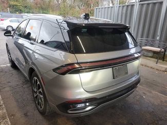 Used 2024 Lincoln Nautilus Reserve video 2