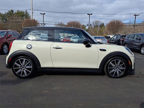 Used 2023 MINI Cooper S image 7