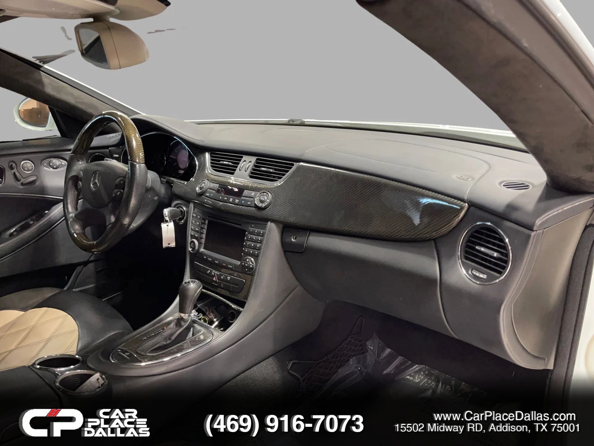 Used 2006 Mercedes-Benz CLS 500 w/ Entertainment Pkg image 24