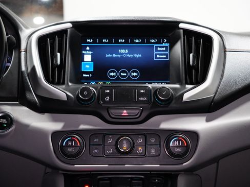 Used 2019 GMC Terrain SLT image 13