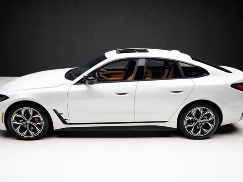 Used 2023 BMW i4 M50 w/ Premium Package image 16