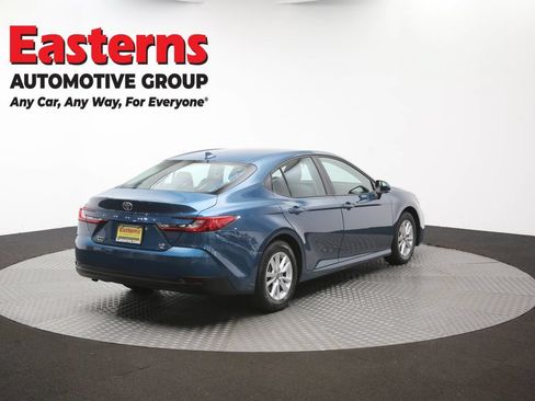 Used 2025 Toyota Camry LE FWD image 39
